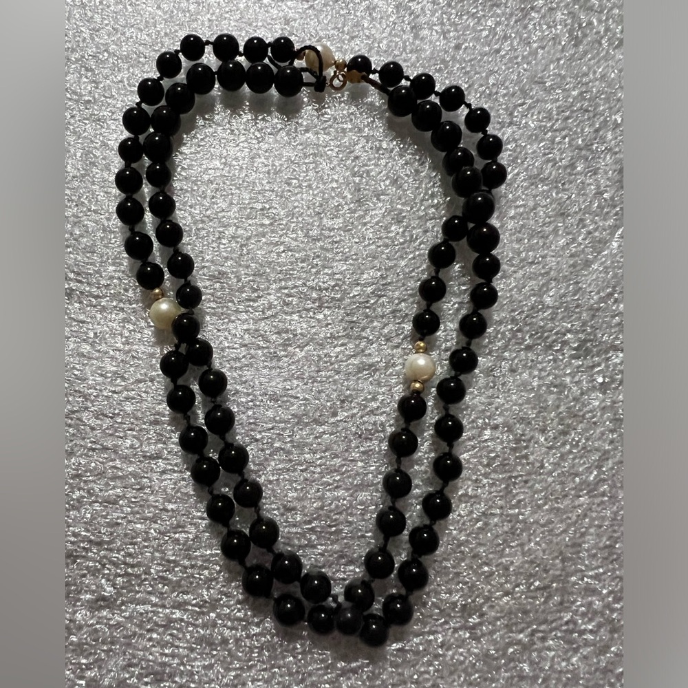 onyx and natural freshwater pearls with 14 k gold spacer and closure necklace